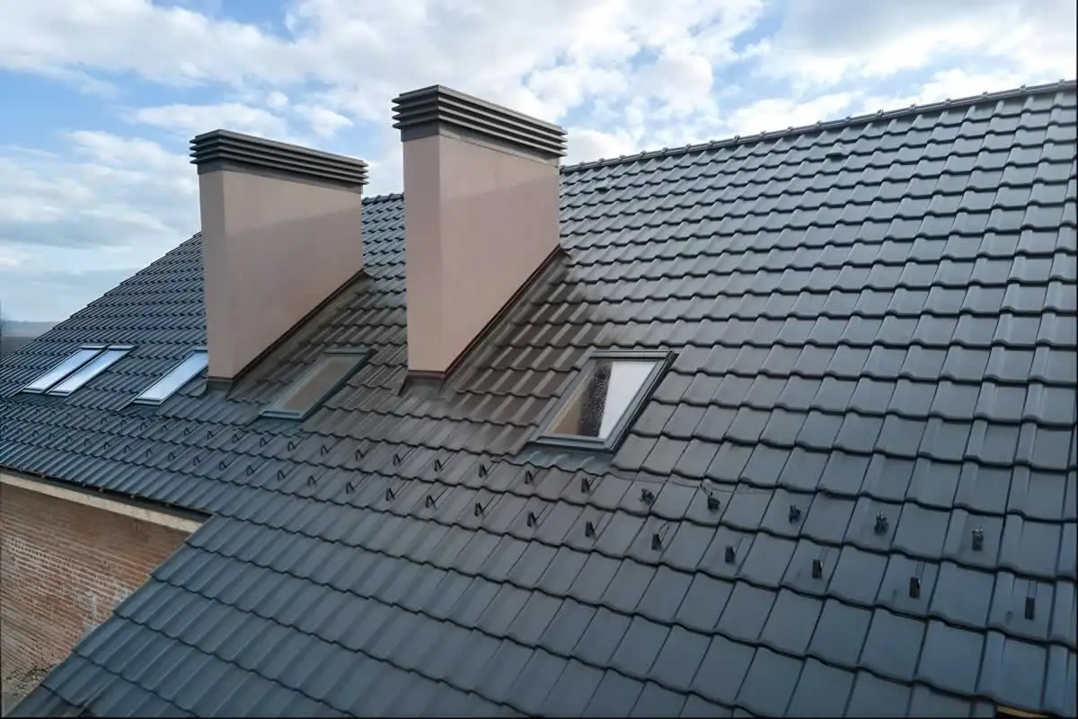How Long Does It Take to Depreciate a New Roof on Commercial Property?